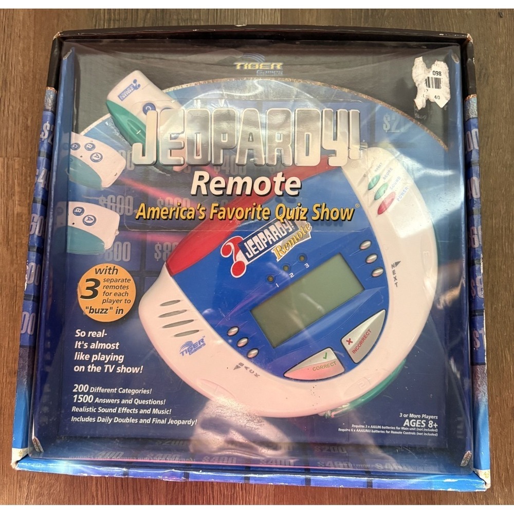 Tiger Games JEOPARDY REMOTE America's Favorite Quiz Show Game Brand New Sealed‎